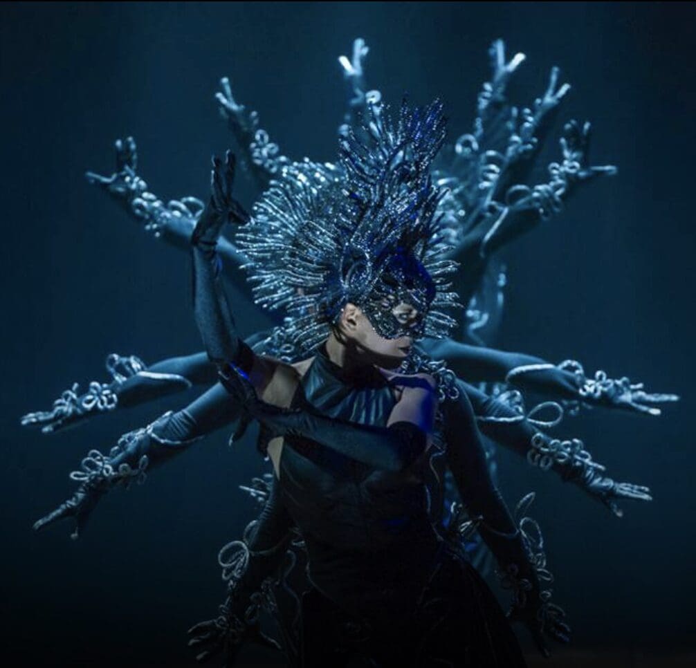 Amaluna centers on the story of two goddesses, a mother and her beloved daughter. 