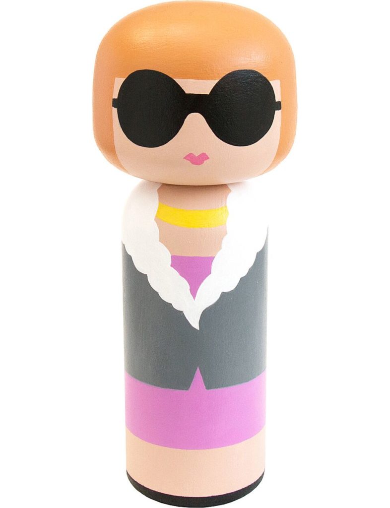 Kokeshi friendship dolls come in iconic characters like Anna Wintour.  