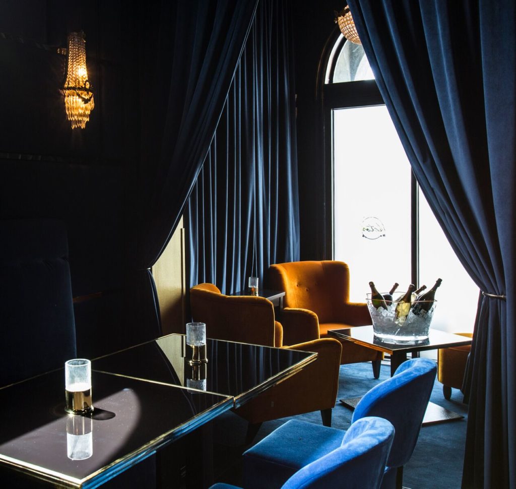 Victor's design style was Baroque-chic. 