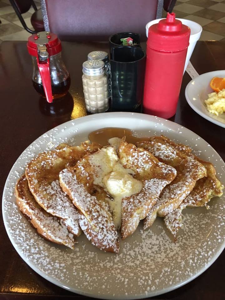 Fountain View Cafe was a breakfast mecca long before brunch was a thing. 