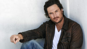 Oliver Hudson