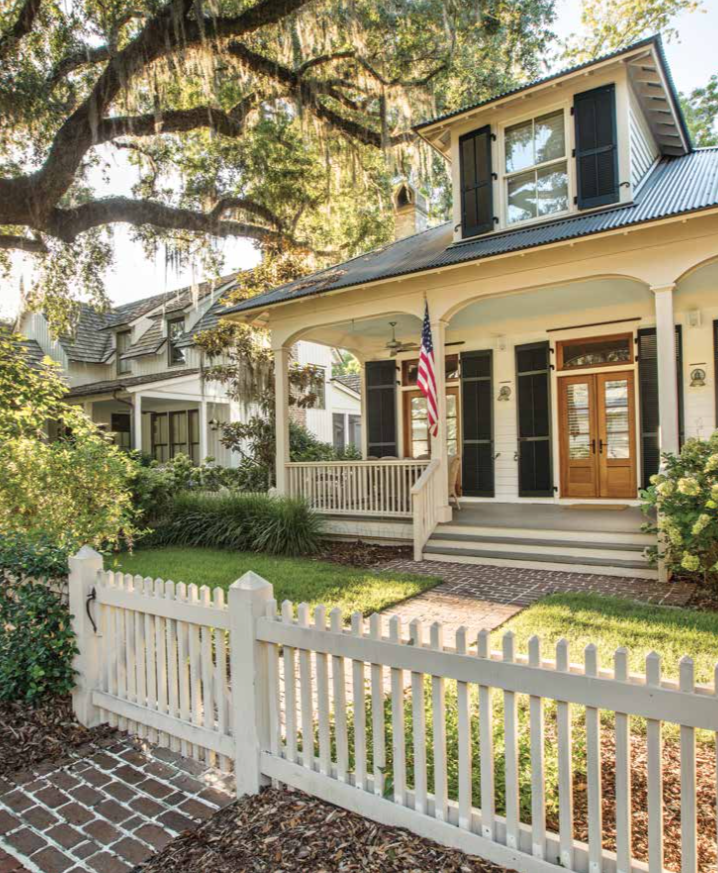 An array of southern-style residential neighborhood homes ranging from multi-million-dollar legacy family compounds to more traditionally sized, single-family lots are currently on the market.