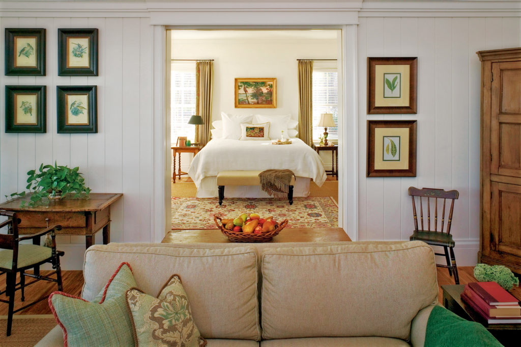 Plush southern style decor will elevate the experience.