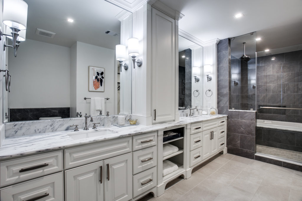 The bathrooms and storage space at Dallas' McKenzie high-rise are supersized.