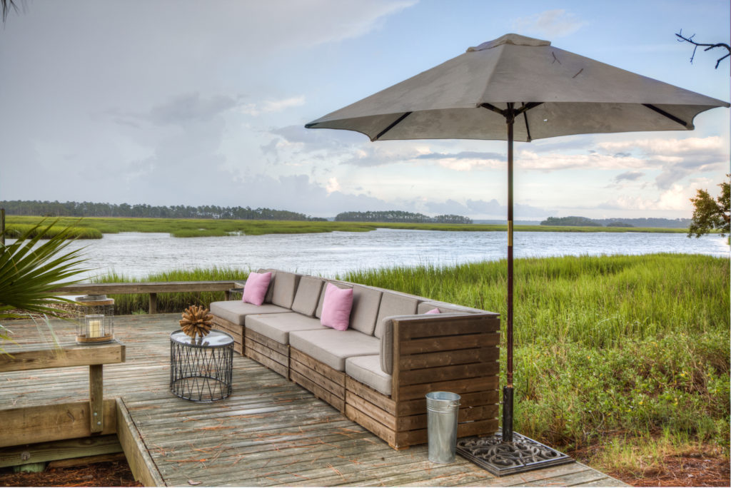 Real estate is available for those wanting to indulge in the stunning scenery year round. 