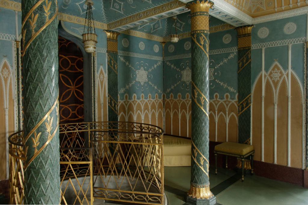 A magnificent room in Palermo, Cabana, Issue 9