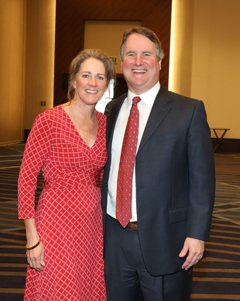 Susan & Barrett Reasoner at the Houston Bar Foundation luncheon. (Photo by Debi Wallace, Barfield Photography)