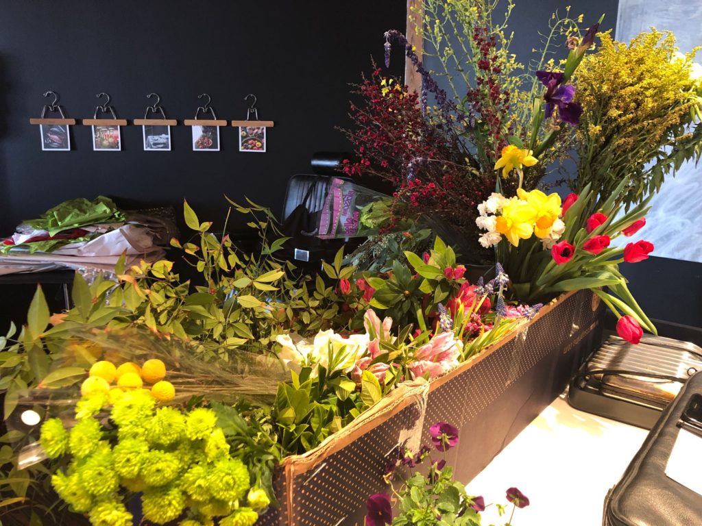 Photo shoot at Deborah Ismail's studio for new Cal-a-Vie Cookbook. (Photo by Shelby Hodge)