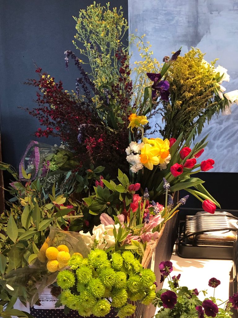 Photo shoot at Deborah Ismail's studio for new Cal-a-Vie Cookbook. (Photo by Shelby Hodge)