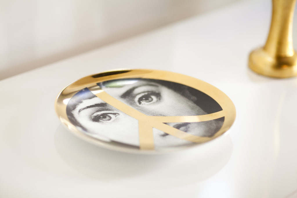 A decorative detail in the Loya's New York residence.  (Photo by Julie Soefer)