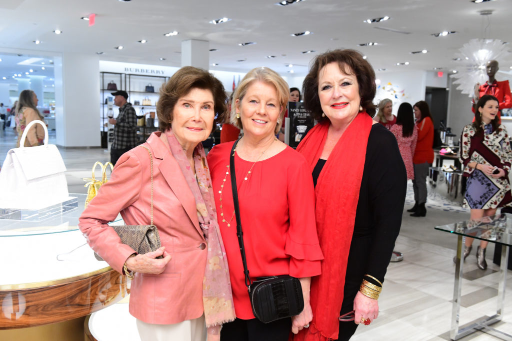 Mollie Hill, Ann Romano, Charity Yarborough  (Photo by Daniel Ortiz)