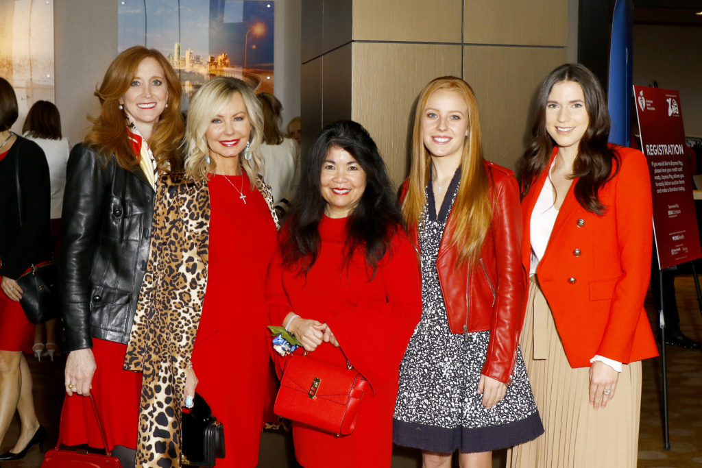 Tiffany Divis, Lisa Cooley, Nancy Gopez, Ciera Cooley, Bela Cooley (Photo by Dana Driensky, Scogin Mayo)