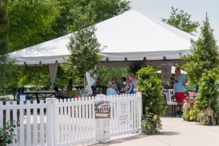 The Woodlands Waterway Arts Festival brings big crowds and a one-of-a-kind scene. (Photo courtesy The Woodlands Waterway Arts Festival)