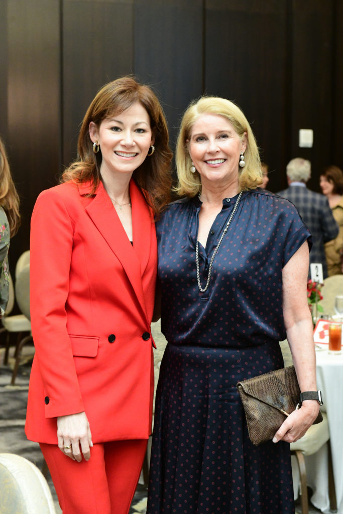 Jill Deutser, Belinda Delman at the HARC Let's Talk luncheon. (Photo by Daniel Ortiz)