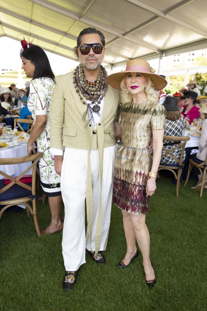 Ceron, Diane Lokey Farb at the Hermann Park Conservancy 'Hats in the Park' luncheon.  (Photo by Jenny Antill Clifton)