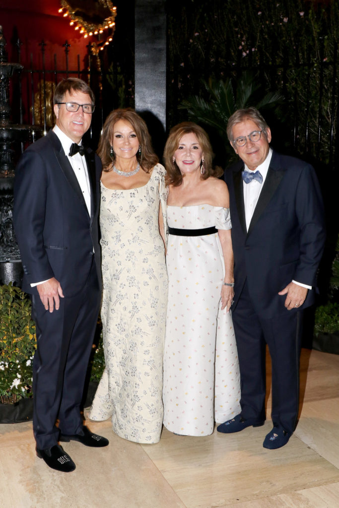 Dwight & Claire Emanuelson, Muffin & John Lemak (Photo by Dana Driensky, Daniel Driensky)