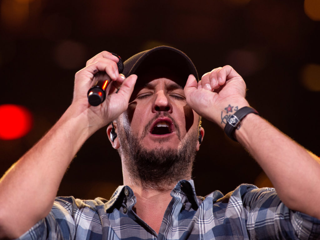 Luke Bryan knows how to do this Houston Rodeo thing. (Photo by F. Carter Smith )