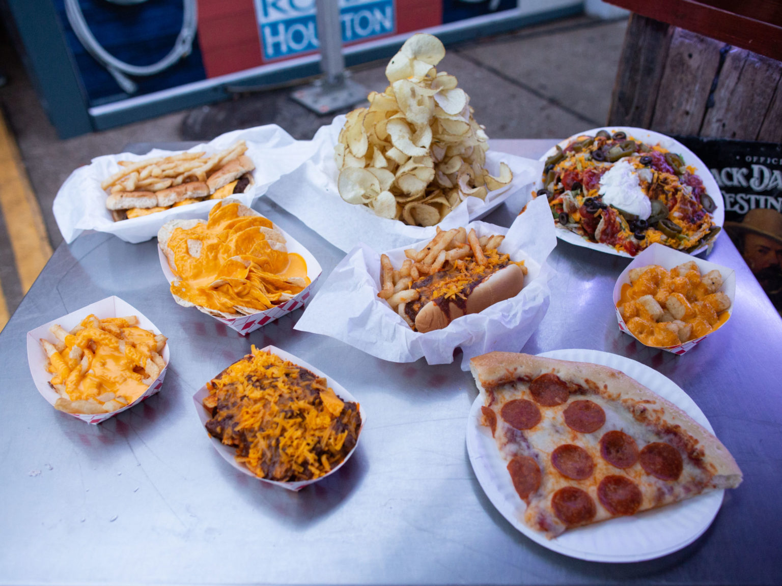 Rodeo specials roundup brisket mendocino farms