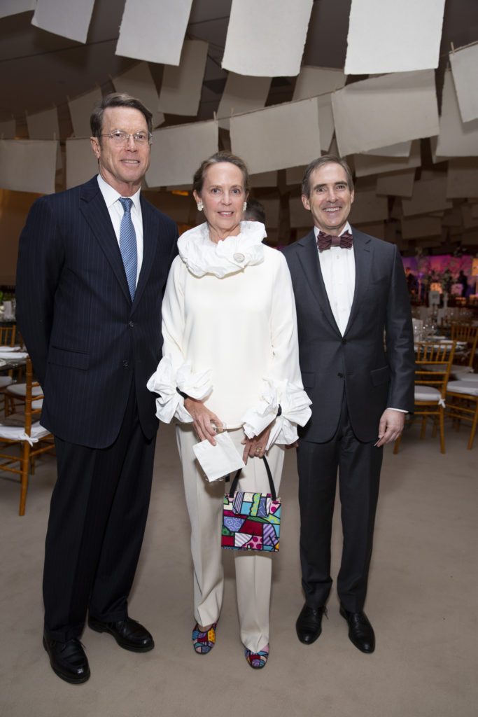 Guy Hagstette, Cindy Fitch, Doug Lawing at Studio Menil's Paper Ball (Photo by Jenny Antill Clifton)