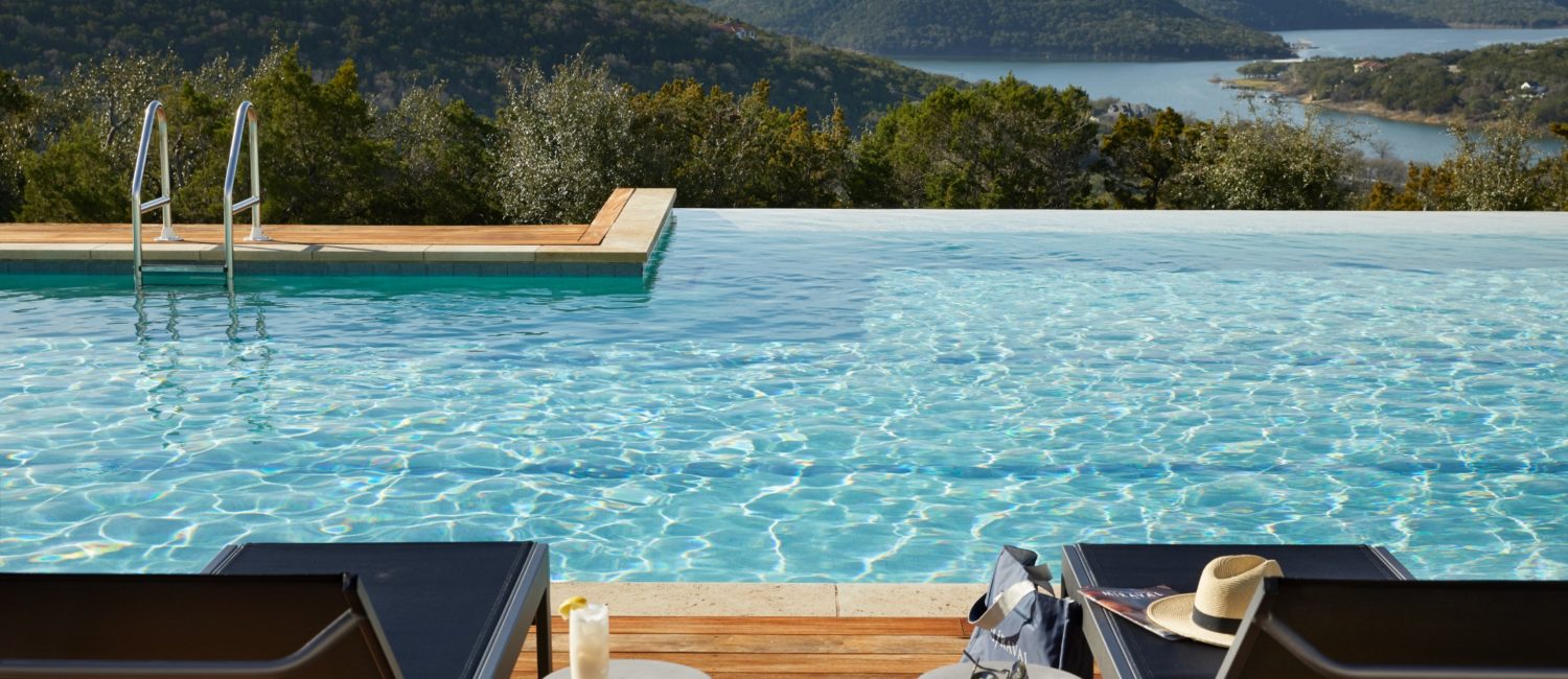 best texas wellness retreat JamesBaigrie_MiravalAustin_serenitypool_0719