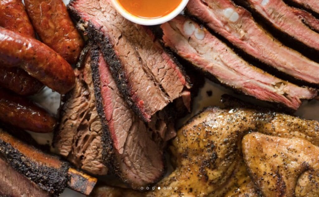 Get set for an evening of stellar barbecue when TRUTH's Leonard Botello hosts a charitable dinner.