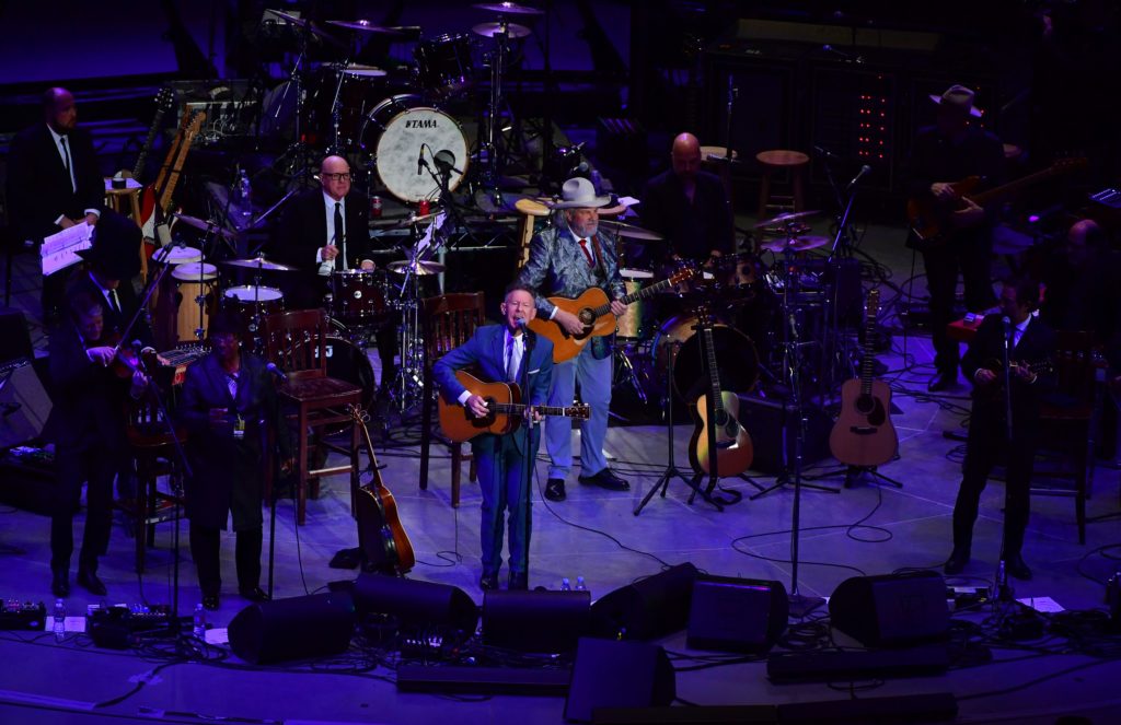 Lyle Lovett and Robert Earl Keen are a match made in country music heaven. 