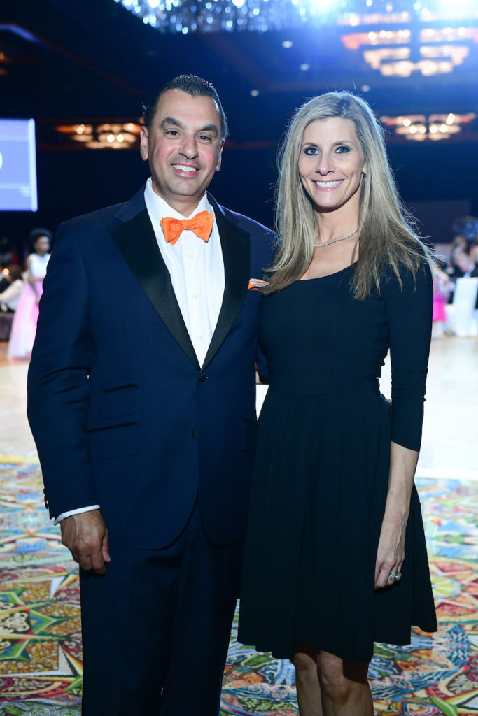 Dr. Devinder & Gina Bhatia at the 20th anniversary Houston JDRF Promise Ball. (Photo by Daniel Ortiz)