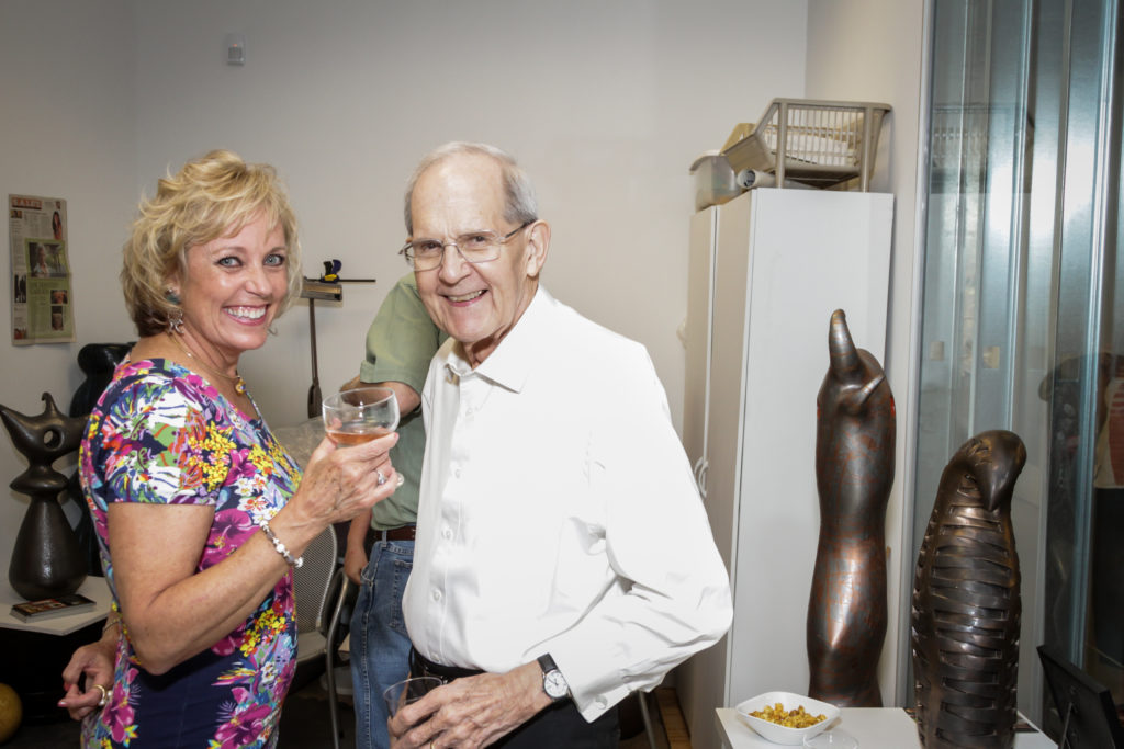 Clint Willour does a studio visit with artist in residence Susan Budge at HCCC in 2015. (Photo by Kim Coffman)