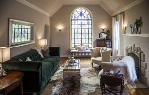 Hollywood Valencia (Photo by Kim Leeson)