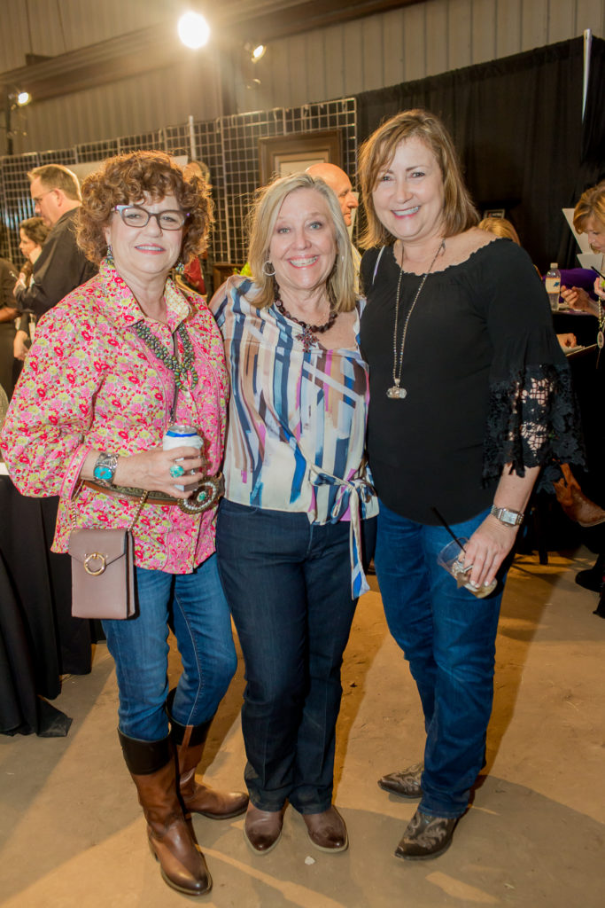 Karen Peltz, Leslie Rogers, Jennifer Friedmann at the Houston Cattle Baron's Ball at the George Ranch. (Photo by Mike Charlton)