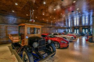 castle mansion garage (Photo by Concierge Auctions )