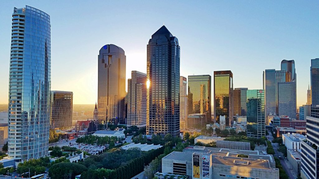 Dallas offers a combo of big-city and small-town life. 