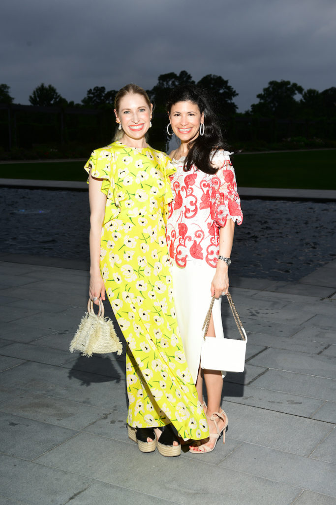 Isabel David, Kristy Bradshaw at the Children's Memorial Hermann event at McGovern Centennial Gardens. (Photo by Daniel Ortiz)