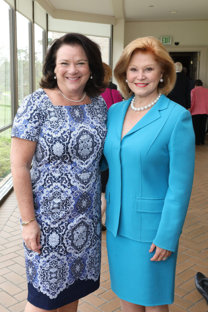 Tara Wuthrich, Jan Duncan at the Men of Distinction luncheon. (Photo by Priscilla Dickson)