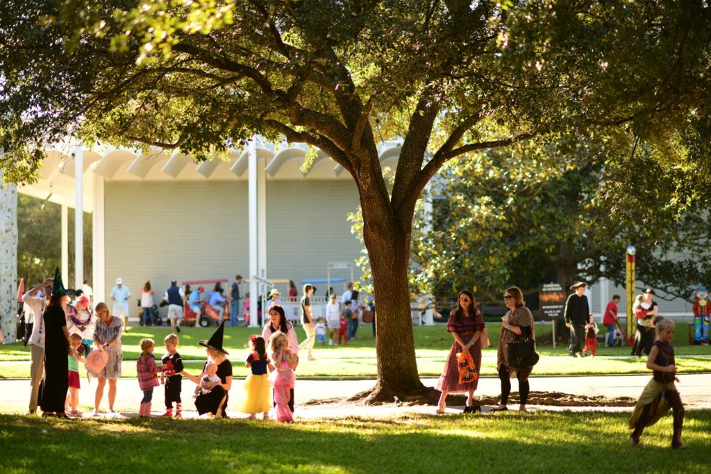 Houstonians flock to the Menil. 