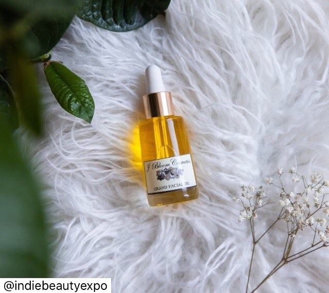 J Bloom Cosmetics is debuting its skincare line with their Grand Facial Oil at the expo.