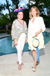 Beth Wolff and Cheryl Byington photo by Daniel Ortiz