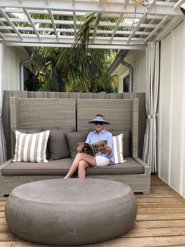 Each bungalow has its own outdoor shower, soaking tub and sitting area. (Photo by Shafik Rifaat)