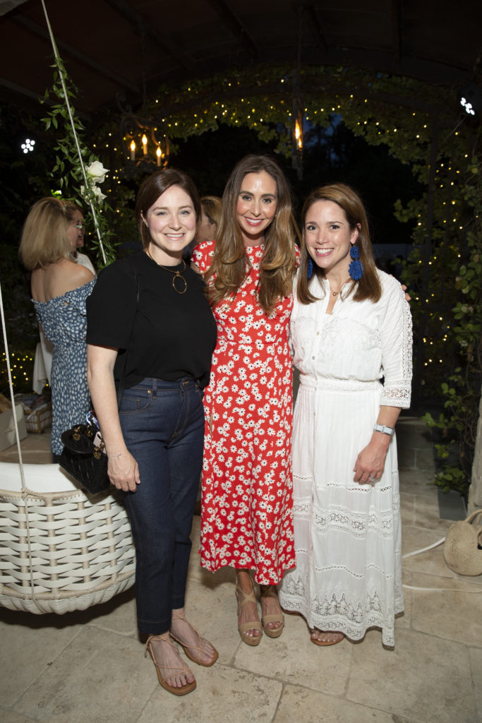 Isla Jornayvaz, Kitty Hochner, Hannah Kayem (Photo by Jenny Antill Clifton)