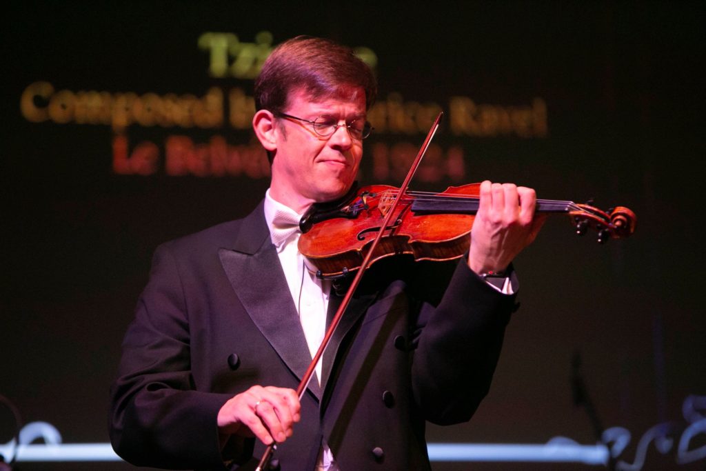 Violinist Jonathan Godfrey performs at the 11th annual Mercury gala. (Photo by Scott Villalobos, CatchLightGroup.com)