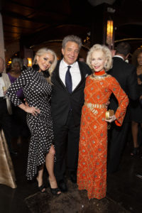 Joyce Echols, Steve Wyatt, Lynn Wyatt at Illumination: The Rothko Chapel Gala. (Photo by Jenny Antill Clifton)