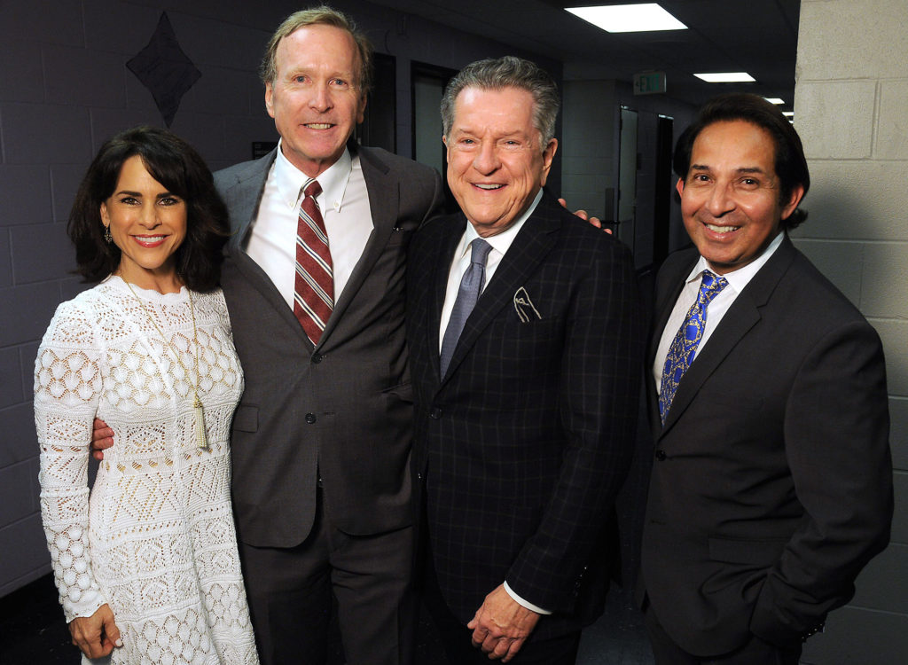 Maria and Neil Bush with Bill Stubbs and Oscar Banta-Guevara; Photo by Dave Rossman