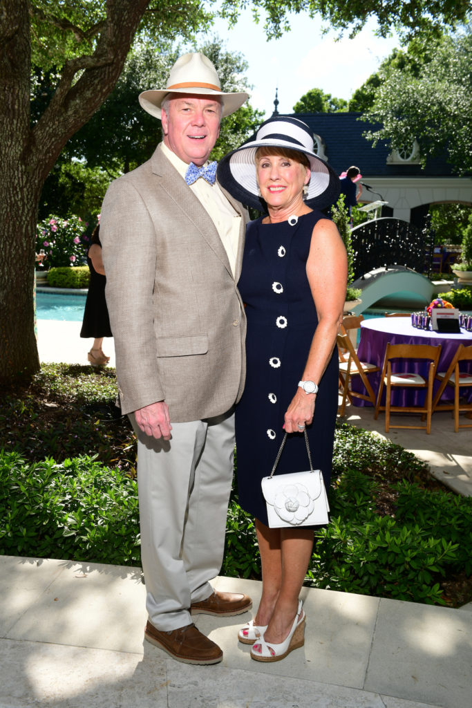Norman & Donna Lewis at the Hats, Hearts & Horseshoes Kentucky Derby Affair benefiting Bo's Place. (Photo by Daniel Ortiz)
