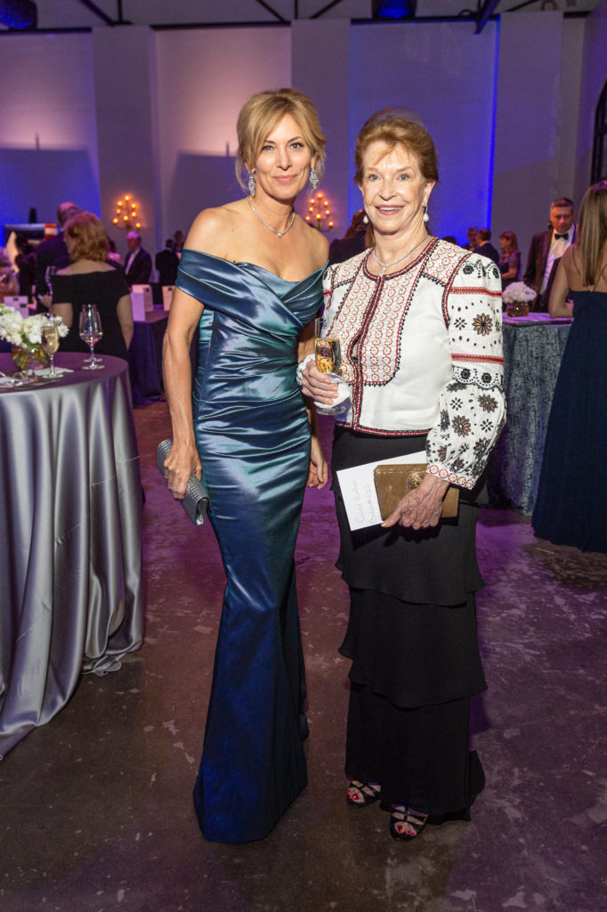 Allee Crosby, Carol Hunton at the Lone Star Flight Museum Gala at The Revaire. (Photo by Fulton Davenport)