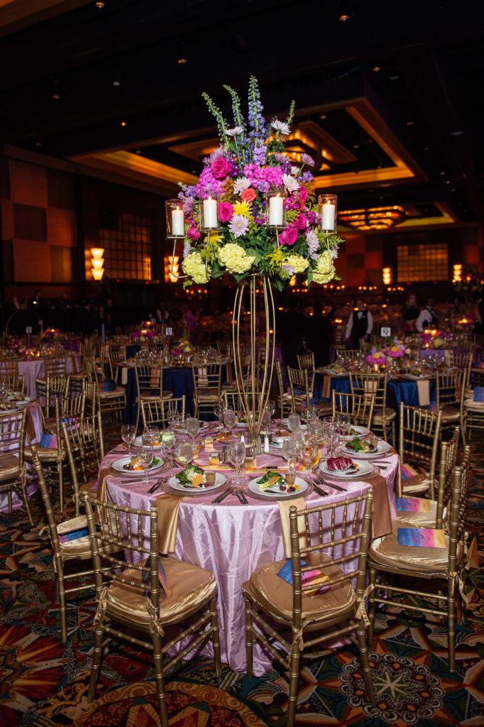 Table decor at the Memorial Hermann Circle of Life Gala at the Hilton Americas Houston. (Photo by Wilson Parish)