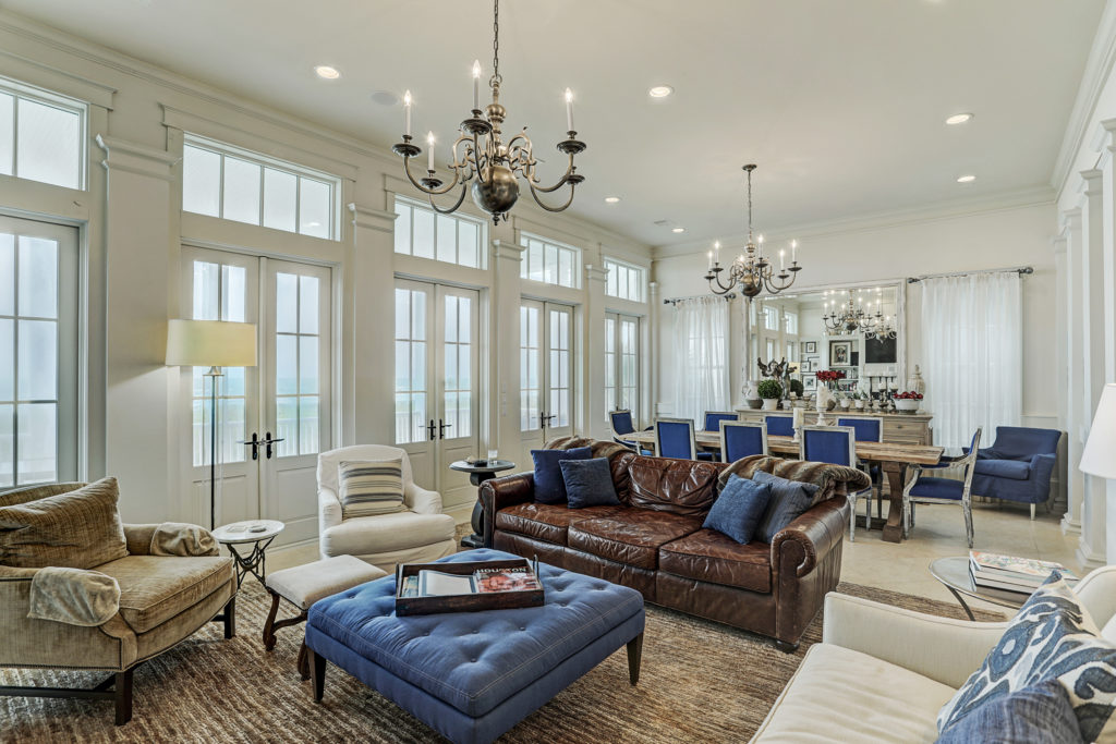 The open plan facilitates large-scale entertaining at this Beachtown home on Galveston Island. (Photo by TK Images)