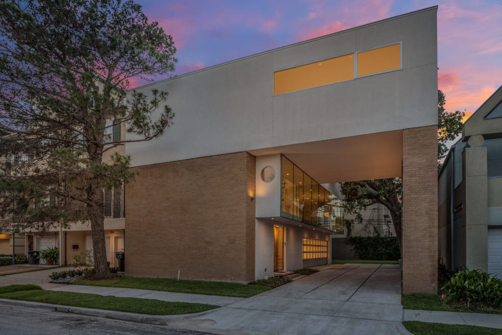 The four bedroom, 4.5 bath home was party central for Beth Wolff Realtors.