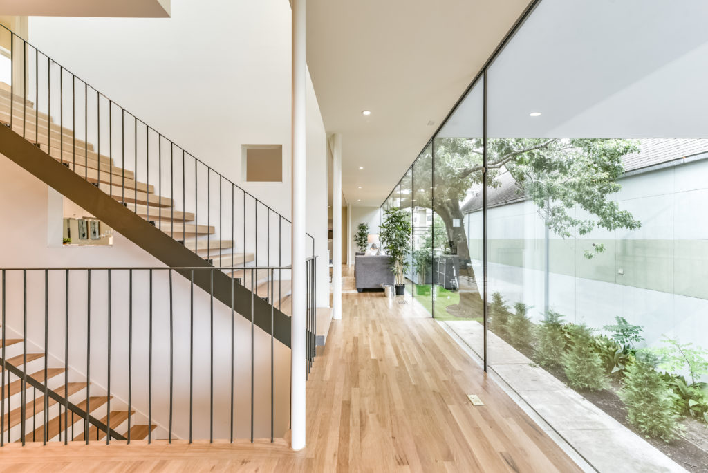 Contemporary design elevates the dwelling at 1810 West Bell. (Pro House Photos)