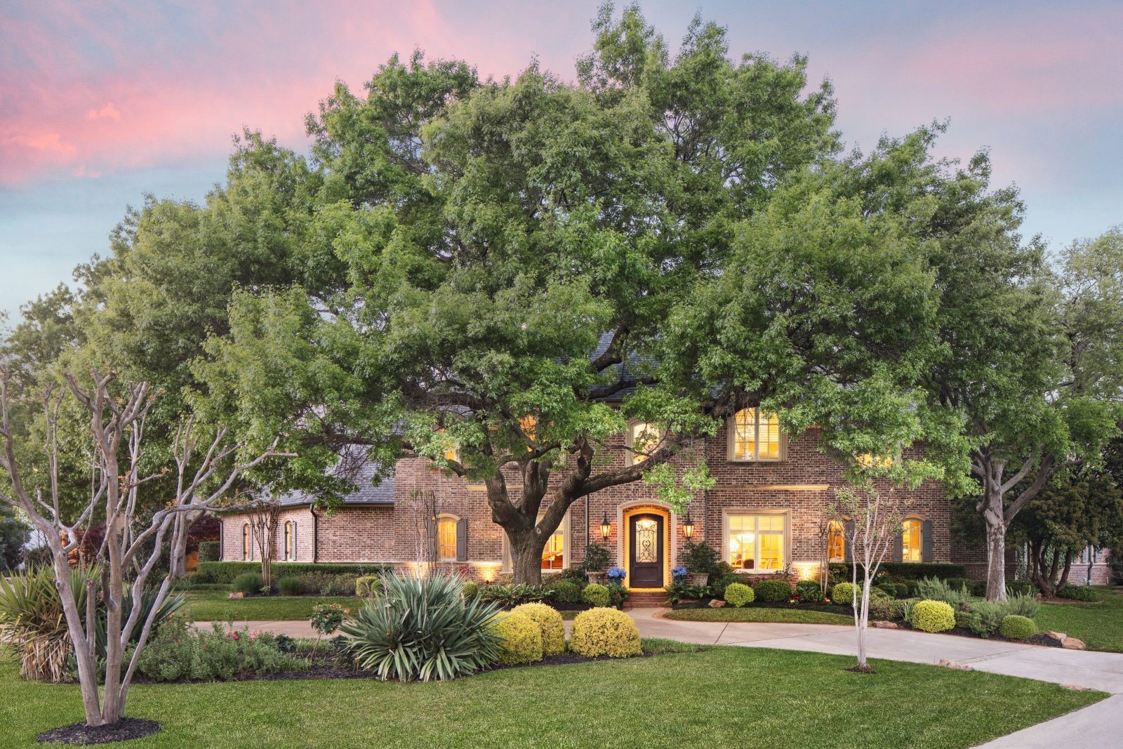 Dream Home in One of Dallas' Most Storied Neighborhoods Builds Major