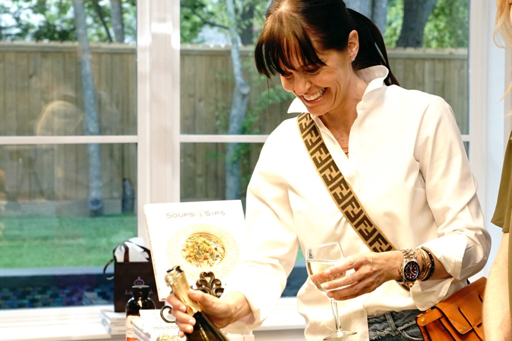 Marnie Greenwood (Photo by Michael Saavedra, Amber Magic Studio)